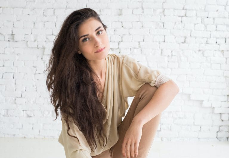 Woman portrait natural beautiful casual beautiful people