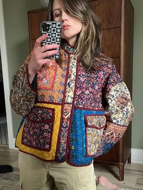 Veste Patchwork Ethnique Colorée avec Motifs Floraux et Géométriques